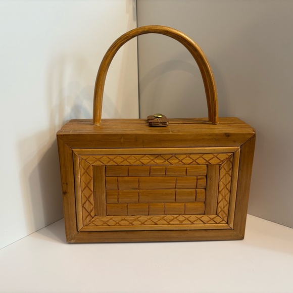 Vintage wooden box purse/handbag with handle and black interior - Picture 1 of 11